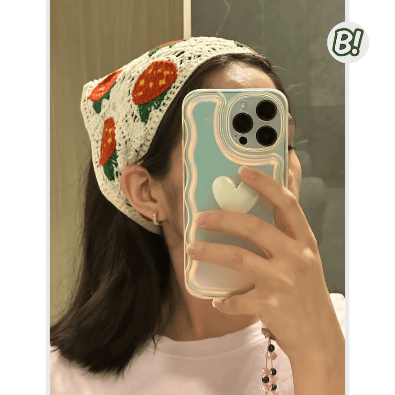 Trama de Flores – Bandana Triangular de Crochê